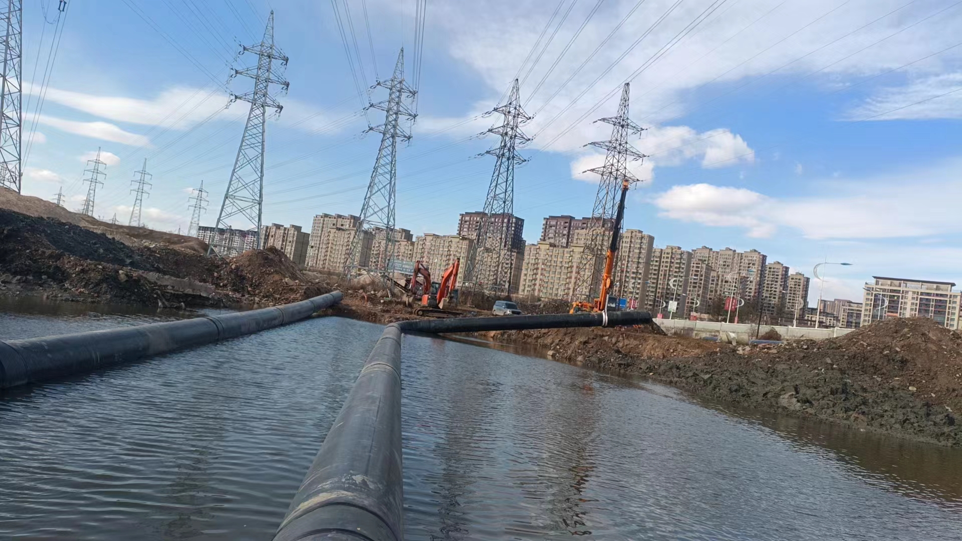 醴陵黑河市水下沉管安装施工管道